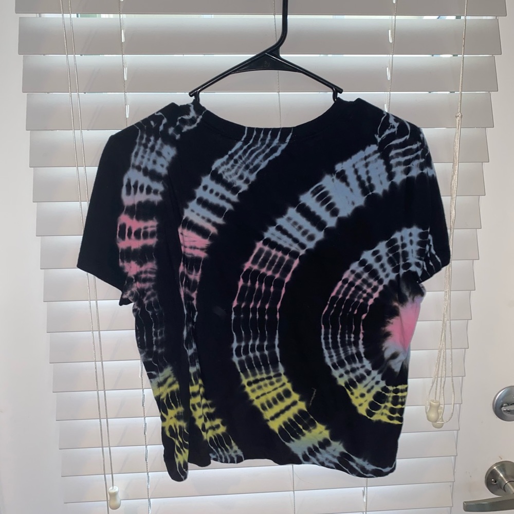 Urban Outfitters Soft Tie-Dye Tee – Size M